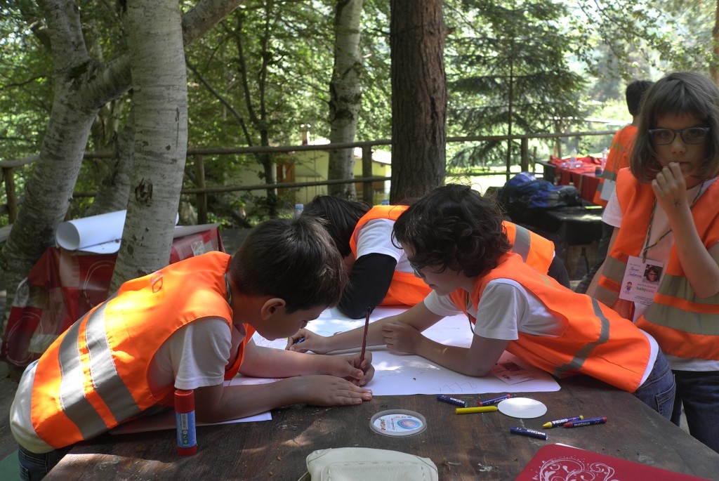 Занимателни упражнения за децата от ЛъкиКидс | LuckyKids