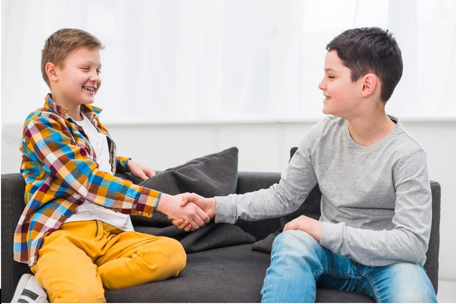 Какво е емпатия и как децата се учат на нея